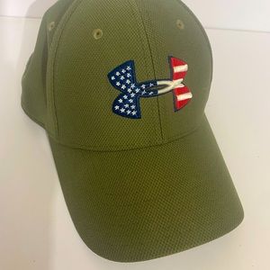 Under Armour green freedom hat US flag logo M/L